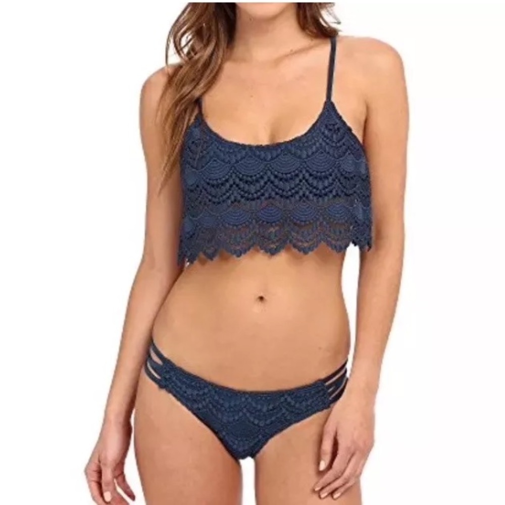 Amuse Society Serena Crochet Bikini Bottom Medium